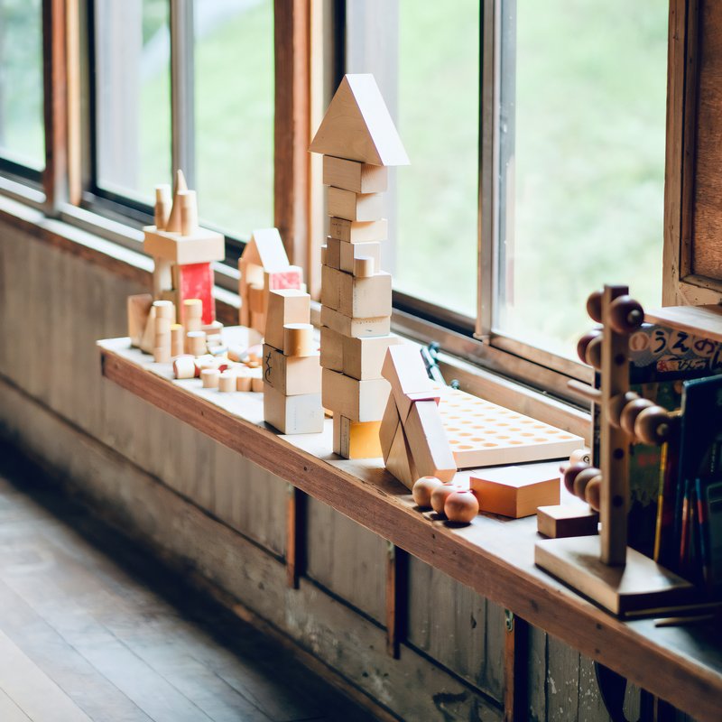 Jeux de bois pour enfants
