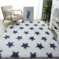 Tapis 160x230 blanc avec des étoiles bleues STALARIS