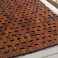 Tapis bambou antidérapant pour salle de bain