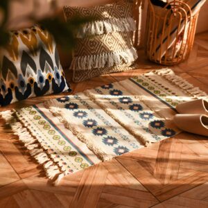 Tapis berbère avec motifs et texture STANI