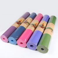 Tapis de yoga coloré antidérapant