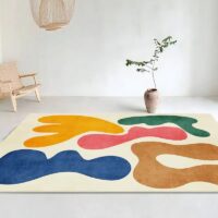 Tapis design et abstrait coloré et blanc cassé STRACT