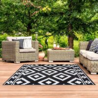 Tapis extérieur pour terasse résistant et lavable