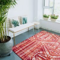 Tapis marocain imprimé ethnique rouge KLAS