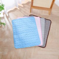 Tapis rafraîchissant chat coloré et lavable
