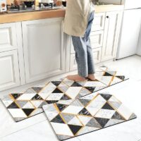 Tapis vinyle pour la cuisine abstrait et moderne GRACO