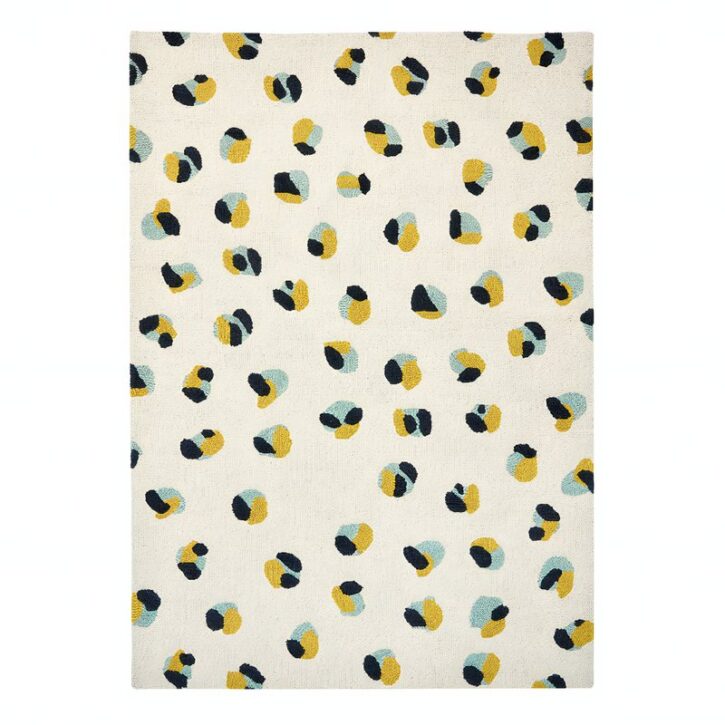 Tapis beige crème motif léopard tendance et moderne XAV PIRON
