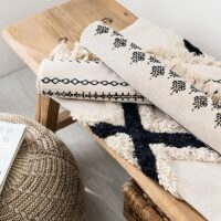 Tapis berbère beige et noir descente de lit chic et bohème STANI