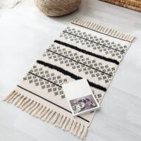 Tapis berbère lignes beiges et noires descente de lit chic et bohème STANI