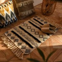 Tapis berbère lignes beiges et noires descente de lit chic et bohème STANI