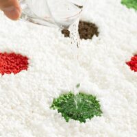 Tapis de bain absorbant blanc avec dessins colorés WATERRUG