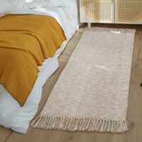 Tapis de couloir en fibre tressée à pompons beige et blanc SLOWLIFE