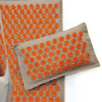Tapis de fleurs oranges d’acupression pour dos pieds cervicales mains