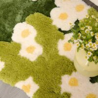 Tapis de fleurs vertes et blanches descente de lit BIONCA