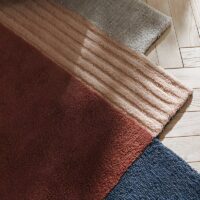Tapis design forme et motifs géométriques pour maison JUBIL