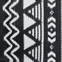 Tapis extérieur noir et blanc motifs ethniques matière synthétique résistante et lavable EXTRAQUIP