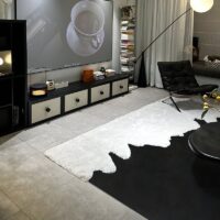 Tapis noir et blanc bi-texture design effet neige LOSTONE