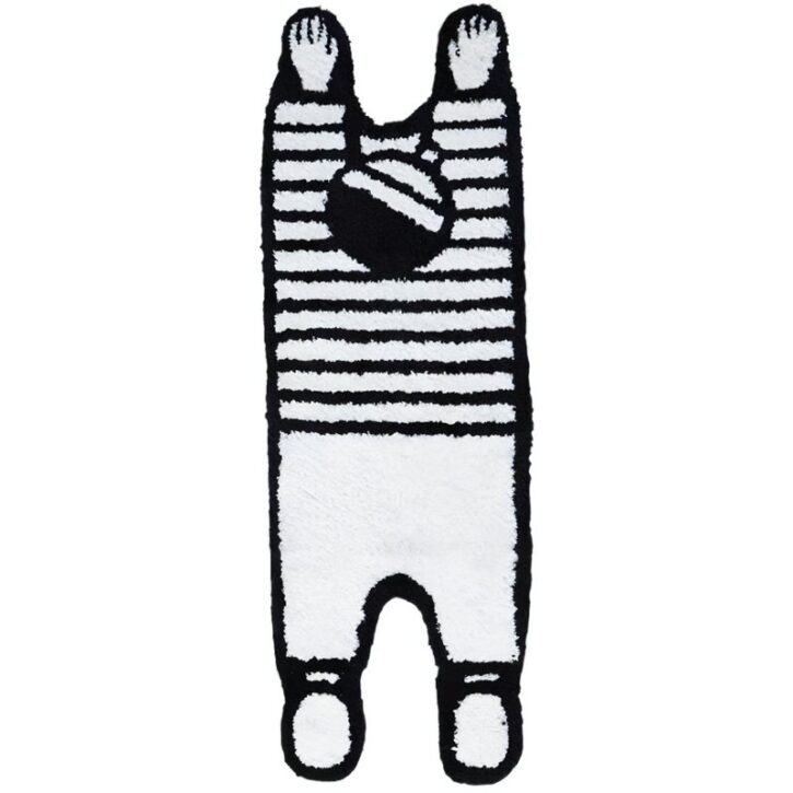 Tapis noir et blanc personnage allongé abstrait et tendance CRIORI