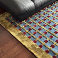 Tapis oriental géométrique vert à carreaux bleus et rouges PUXU