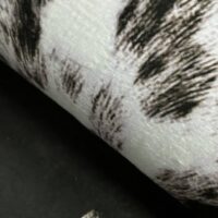 Tapis peau de vache vegan décoration forme irrégulière