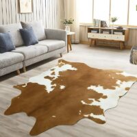Tapis peau de vache vegan lavable en machine marron et blanc