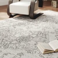 Tapis persan blanc cassé traditionnel style ethnique rectangulaire PEACE