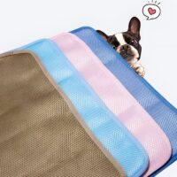 Tapis rafraîchissant chien rectangulaire lavable et imperméable pour été