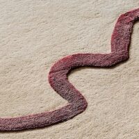 Tapis rose et beige rectangulaire motifs abstraits lignes entrelacées PUXU