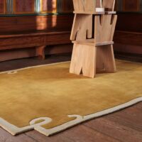 Tapis salle à manger jaune style berbère avec hautes finitions ARTO DESIGN