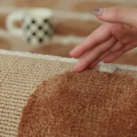 Tapis vintage marron et beige motifs tendances circulaires PERIO GIOVANI
